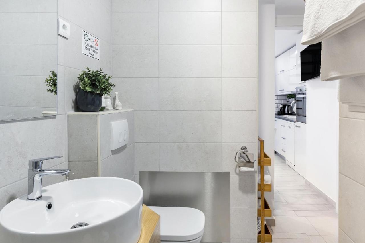 Apartma Hugo *