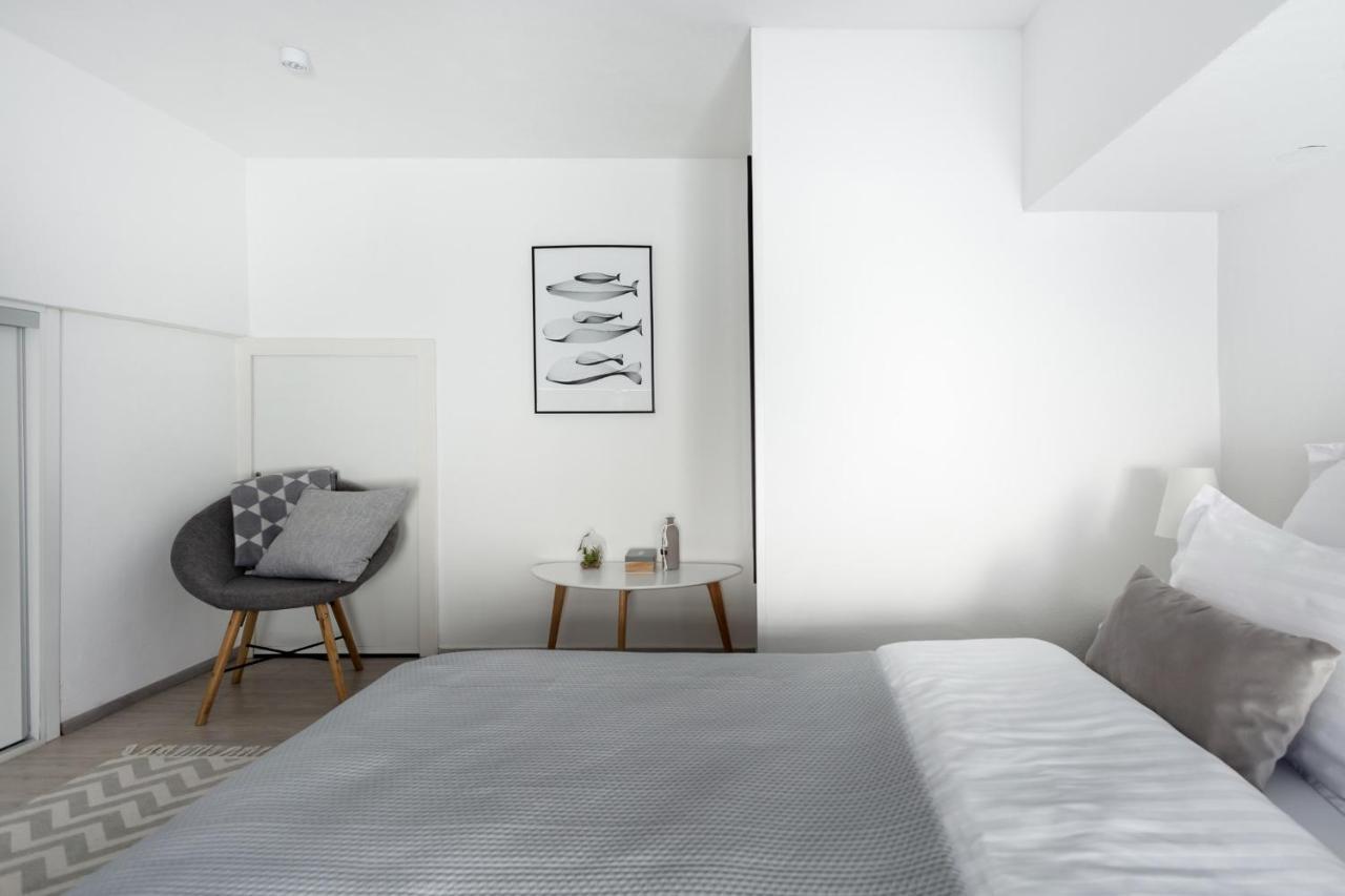 Hugo Apartma