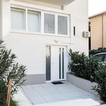 Apartments Hugo Split Exterior photo
